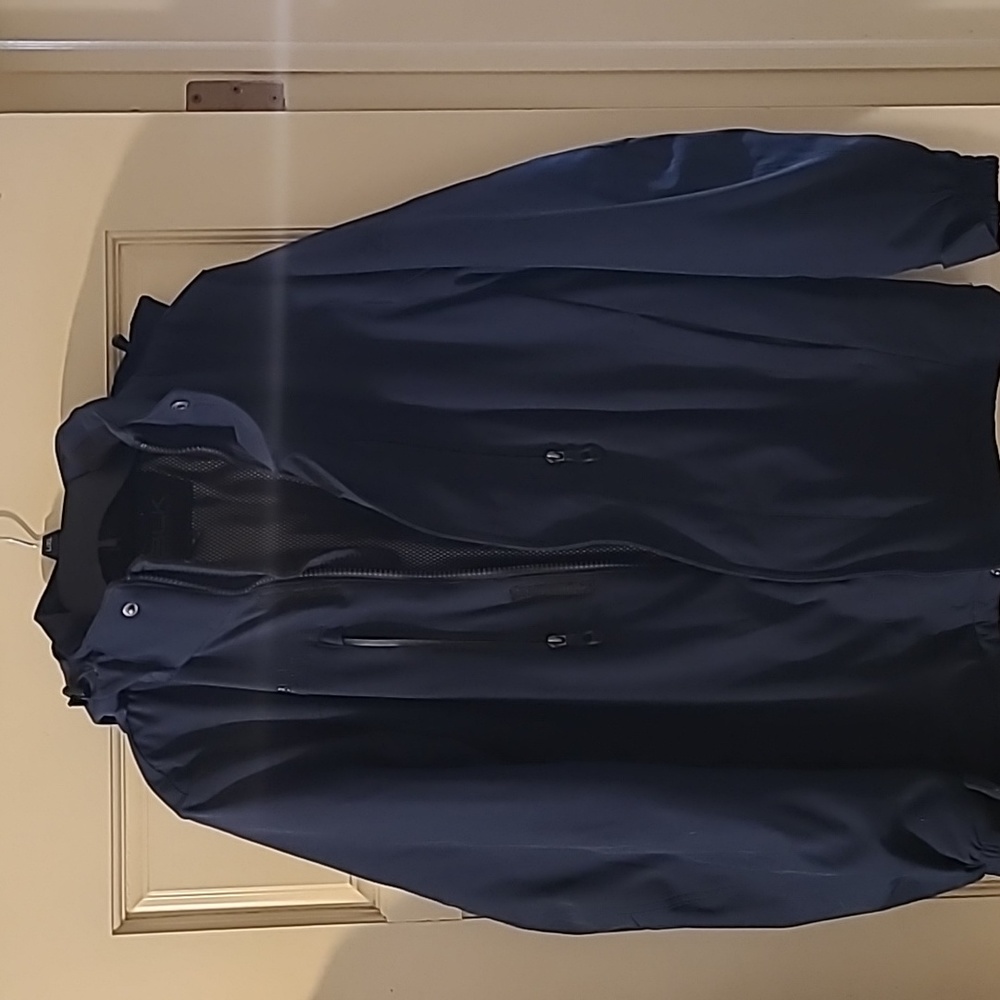 ZeroXposur Men's Mid Weight Jacket. Size: medium  Color: Navy/ Midnight.